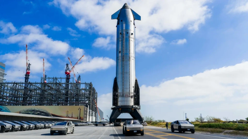 SpaceX's Starship V3 Heads To Pre-launch Operations Ahead Of Test Flight 12 | Photos 41 SpaceX Starship V3 rocket.