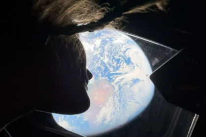 NASA Artemis II iPhone image